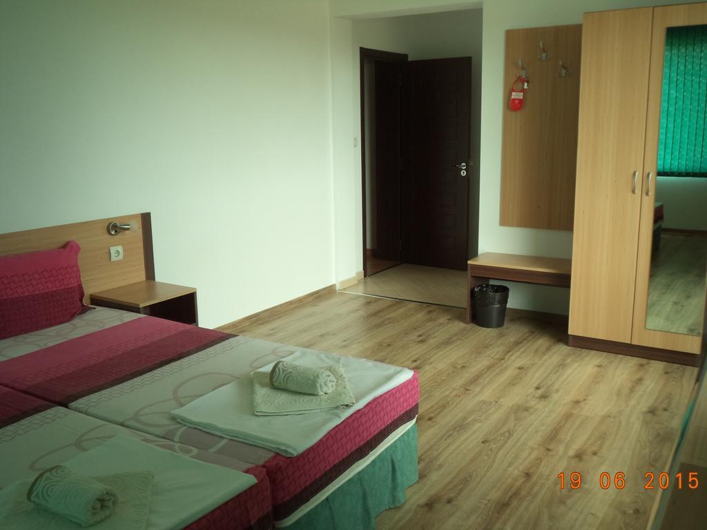 Sveti Georgi Guest House Süzebolu Oda fotoğraf